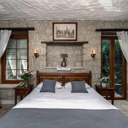 Koclu Konagi Gæstehus 4*