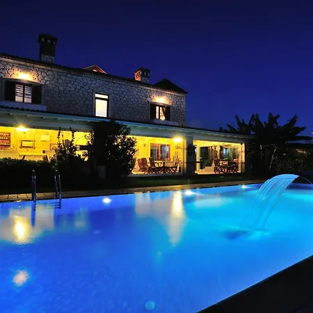 Konukevi Koclu Konagi