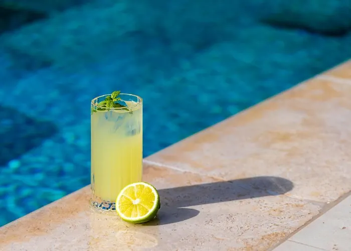 Koclu Konagi Alaçatı